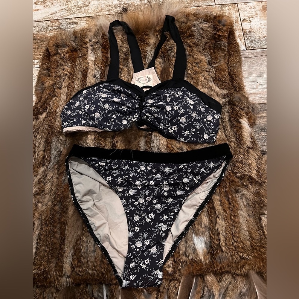Mia Joy Swimsuit bikini drawstring racer good used condition.